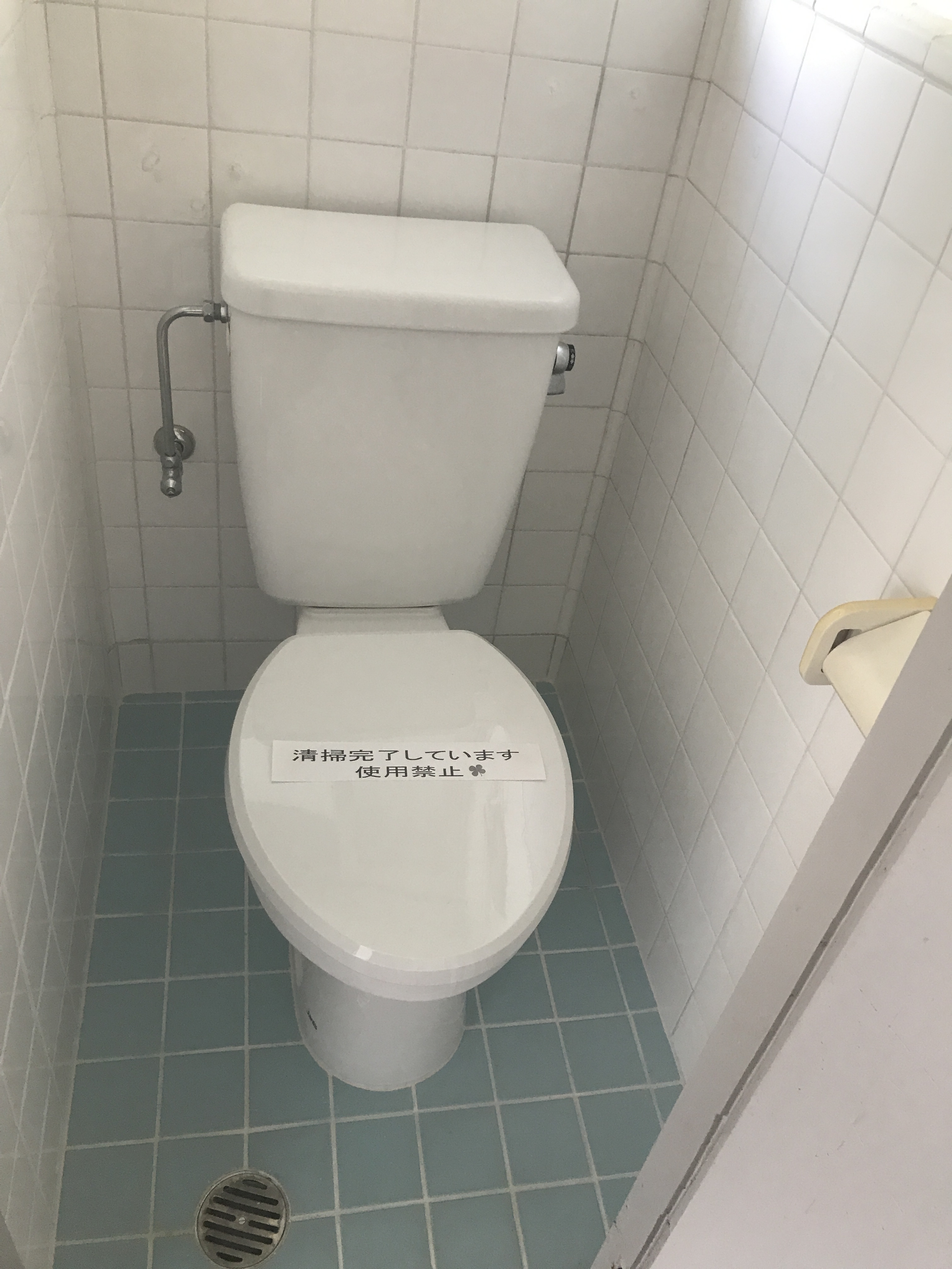奥間貸家 3号室